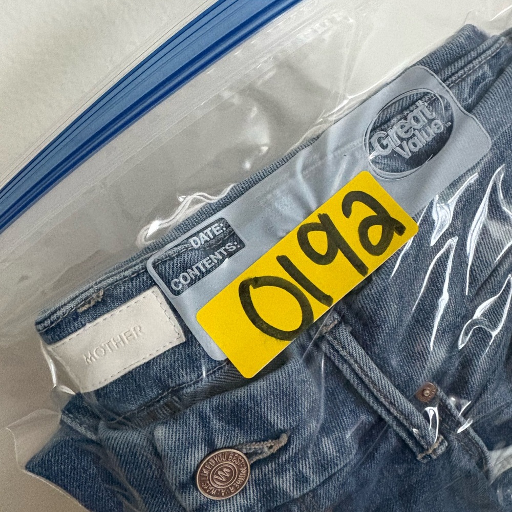 MOTHER High Waisted Looker Ankle Fray Spice It Up Distressed Blue Jeans size 31 - Picture 11 of 11